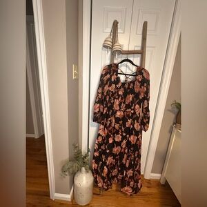 Chic Soul Black Maxi Dress with Peach Floral Print